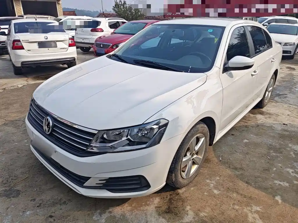 صورة 1 - Volkswagen Lavida