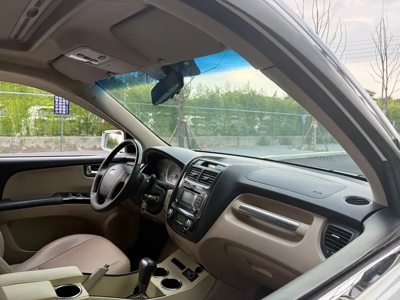 Kia Sportage 2011 2.0L Automatic 2WD GL фото 14