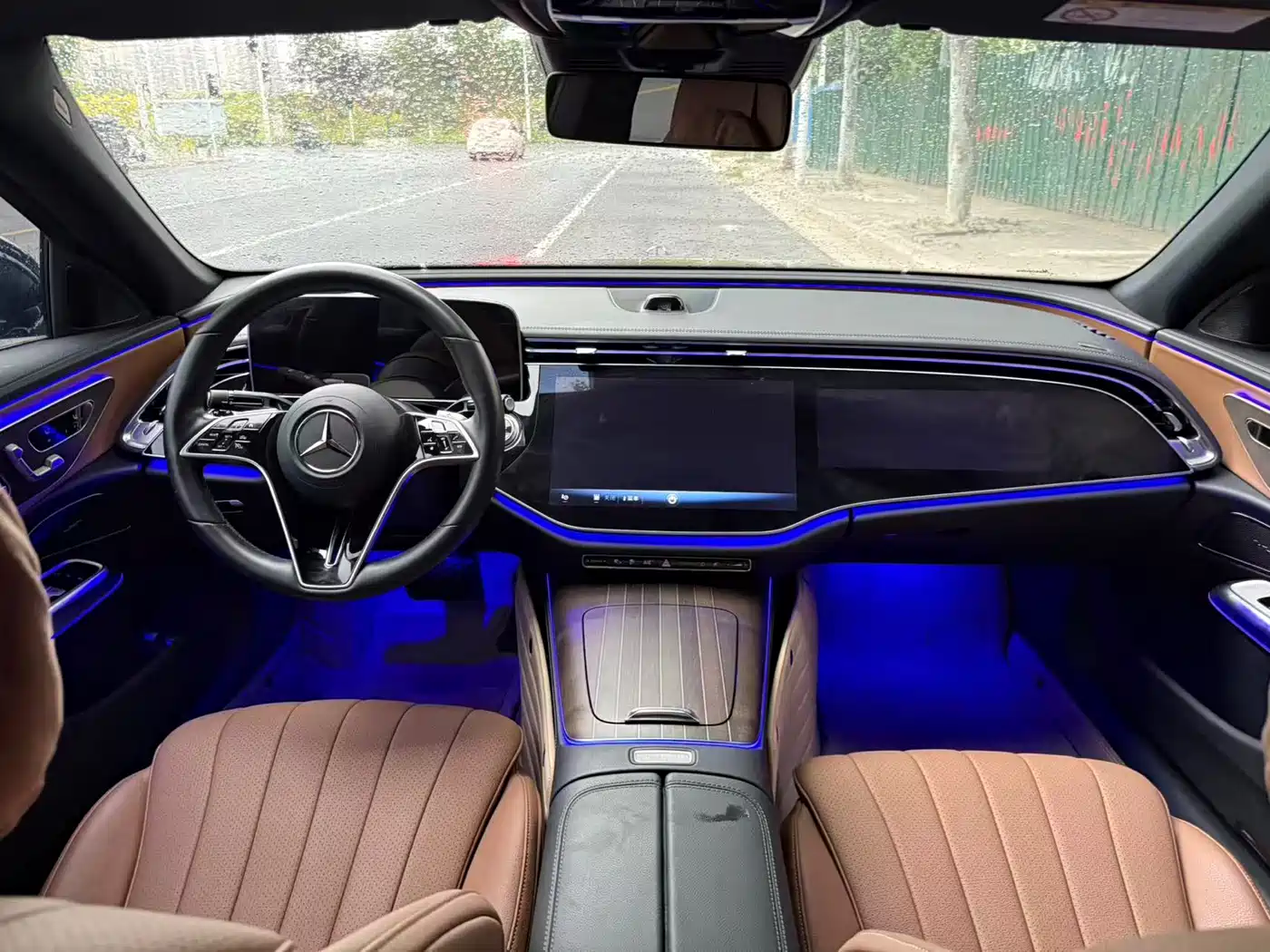 Mercedes-Benz E-Class New Energy 2024 E 350 e L Plug-in Hybrid Sedan фото 5