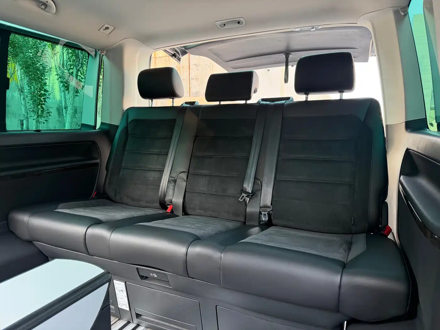 Volkswagen Multivan 2020 2019 2.0TSI 4WD Premium 7-seater