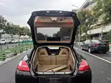 Photo 18 - Porsche Panamera