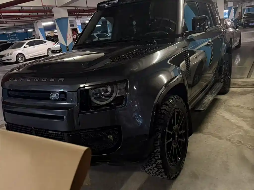 Land Rover Defender 2023 Model 110 3.0T P400 X-DYNAMIC HSE