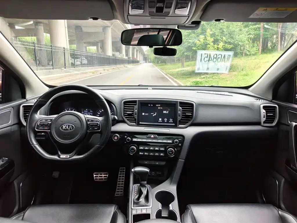 Kia KX5 2016 Model 1.6T Automatic 2WD Premium фото 11