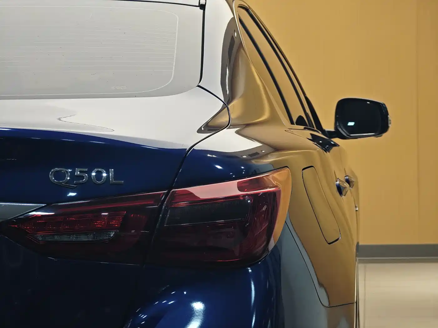Infiniti Q50L 2021 2018 2.0T Premium Edition (China VI)