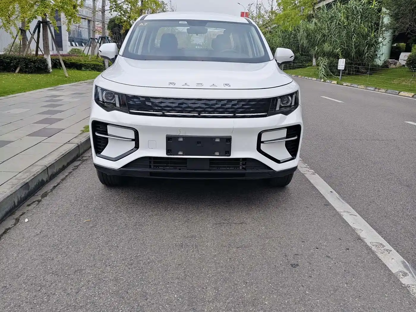 Geely Radar Radar King Kong 2025 2025 EM-P 4WD Long Bed Thousand-Mile King Kong