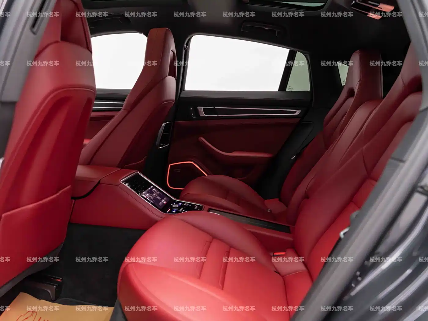 Porsche Panamera 2023 Facelift Panamera 2.9T Platinum Edition фото 14