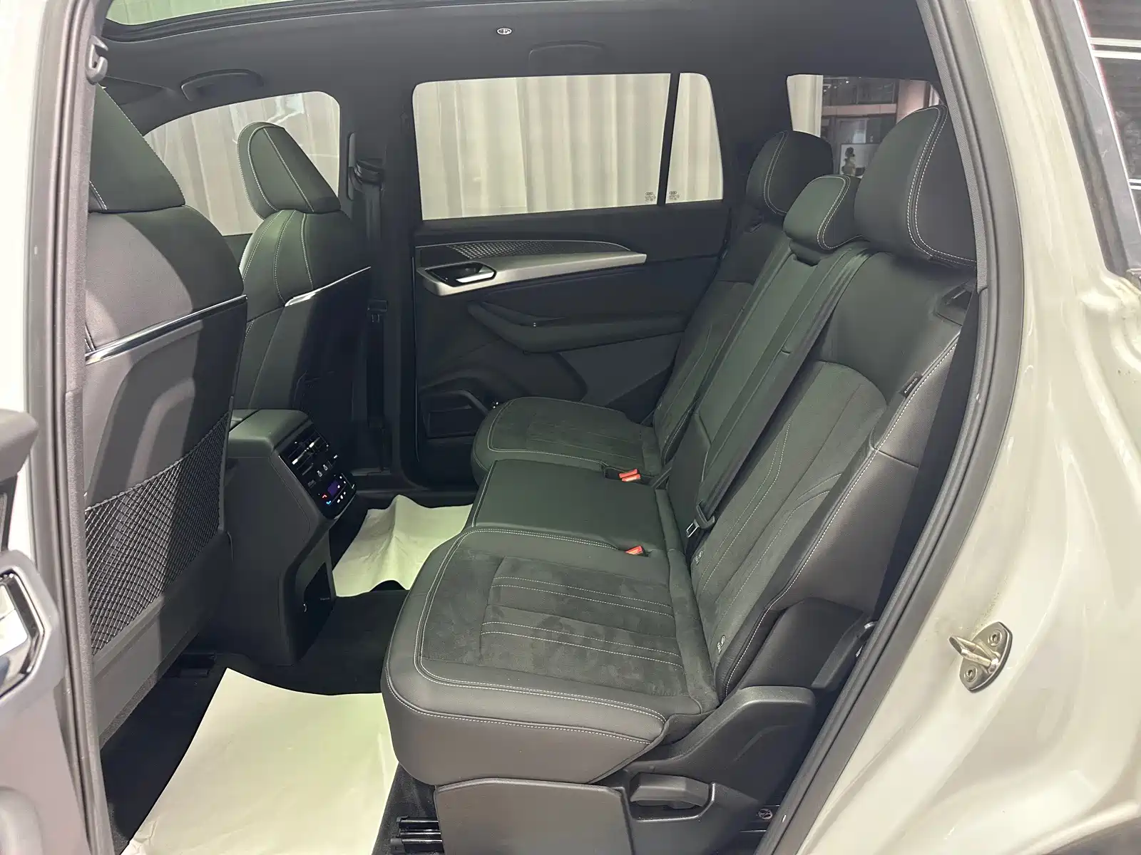 صورة 9 - Audi Q6