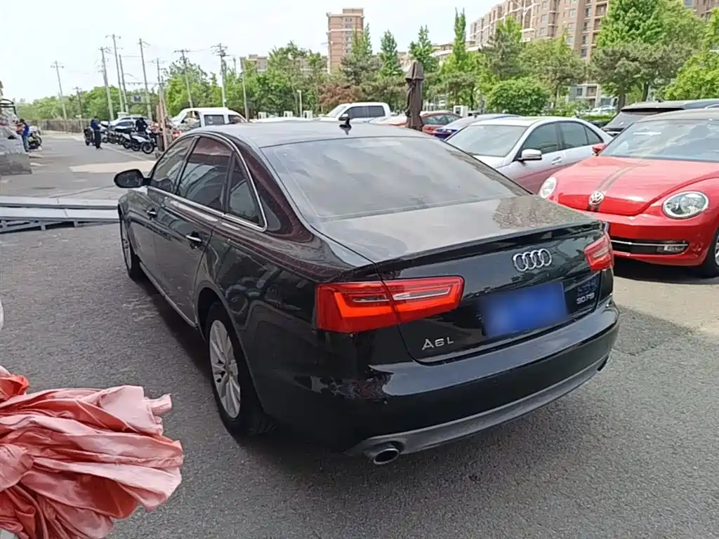 Audi A6L 2014 30 FSI Luxury фото 5