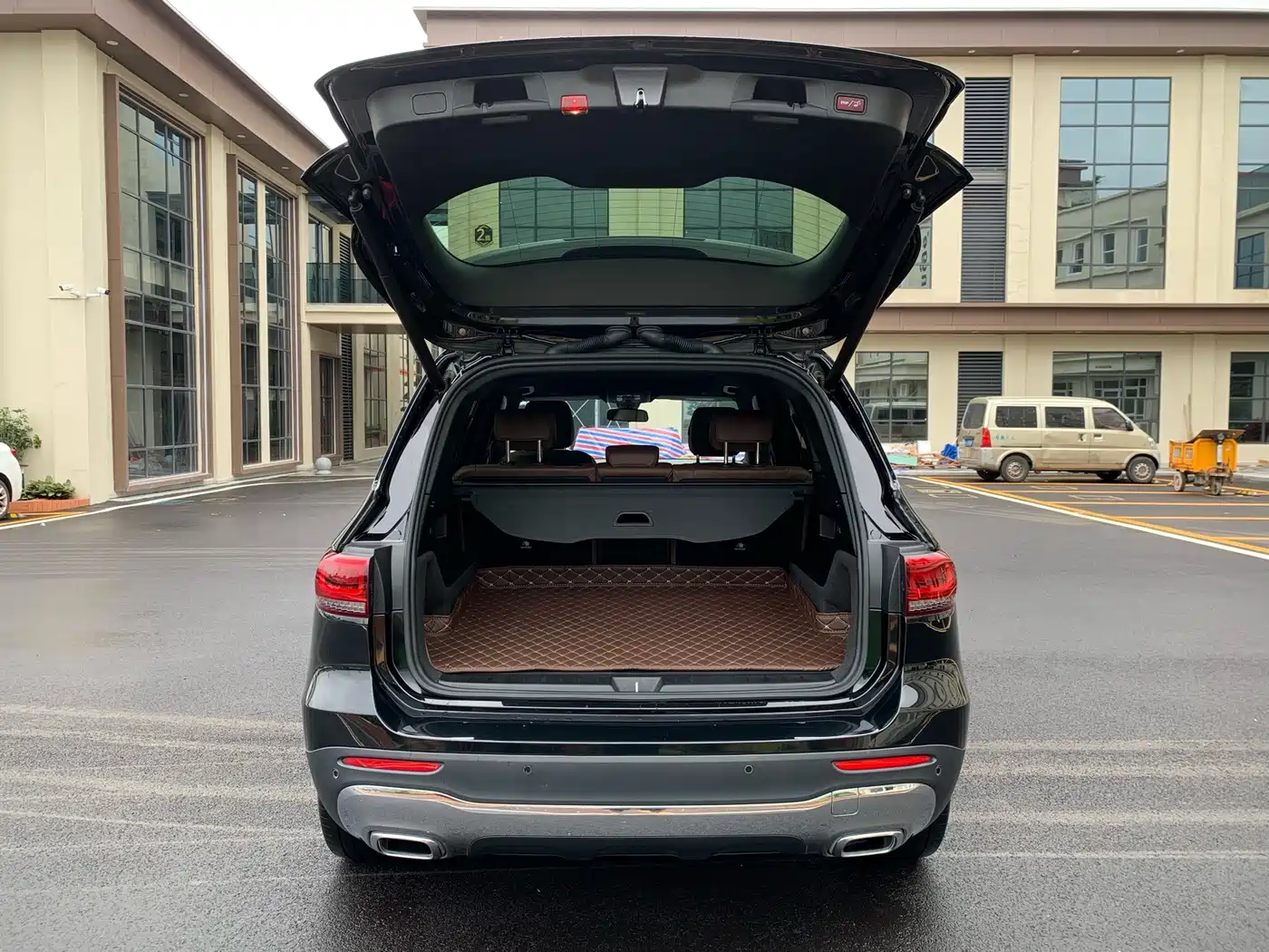 Mercedes-Benz GLB 2022 GLB 220 Dynamic фото 8