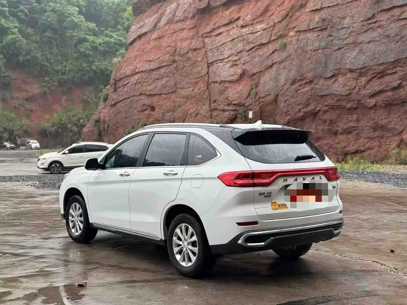 Haval M6 2021 PLUS 1.5T Manual Luxury Smart Connect фото 4