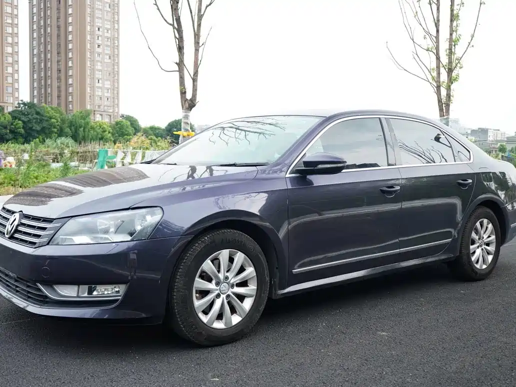 Volkswagen Passat 2014 1.8TSI DSG Luxury Edition