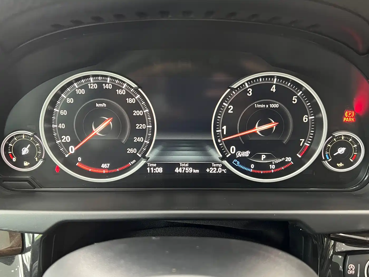 BMW X5 (Import) 2018 xDrive35i Elegant Model фото 12