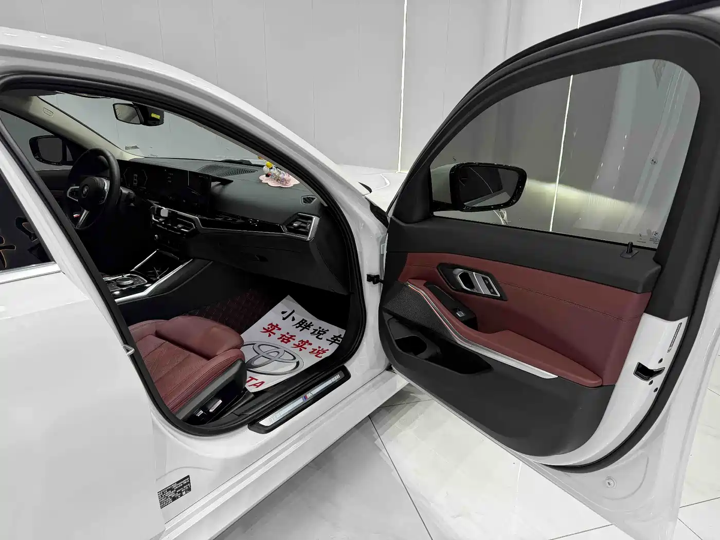 BMW 3 Series 2023 320Li M Sport Package фото 16