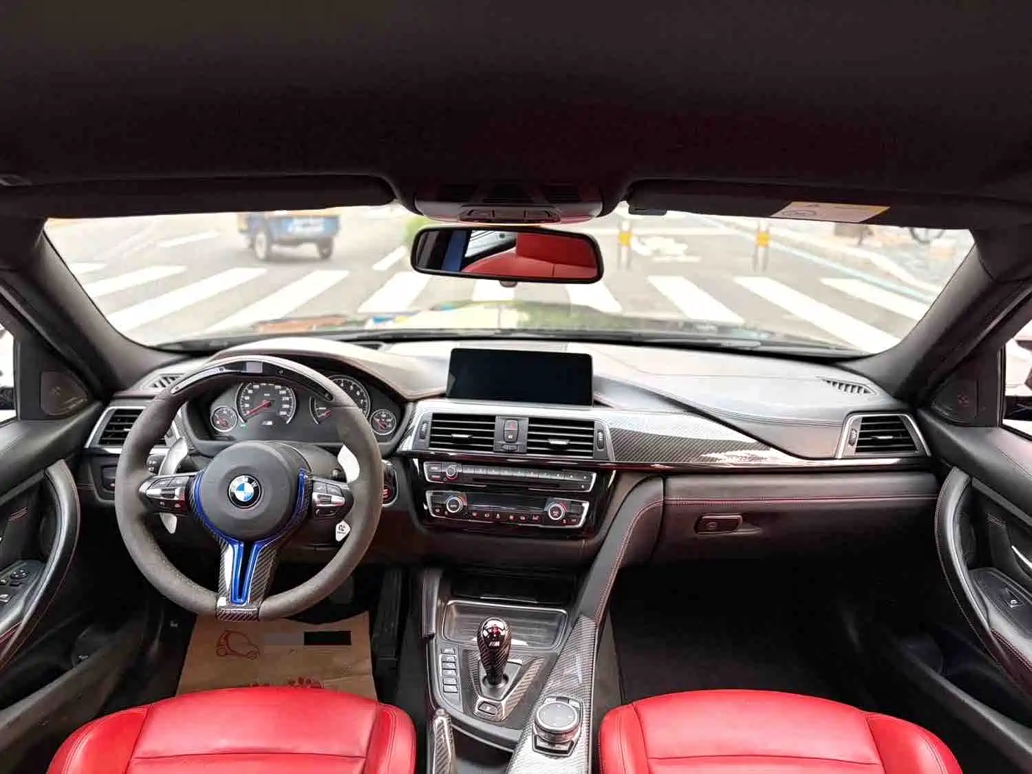 Фото 8 - BMW M3