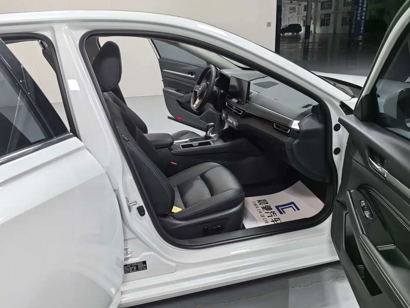 Nissan Teana 2025 2022 2.0L XL-TLS Comfort Edition