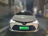 Photo 2 - Toyota Corolla