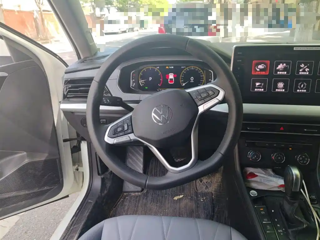 Volkswagen Lavida 2024 Model 1.5L Automatic Starlight 5 Million Edition фото 3