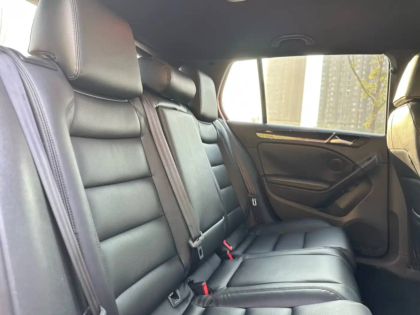 Volkswagen Golf GTI 2012 2.0TSI GTI фото 16