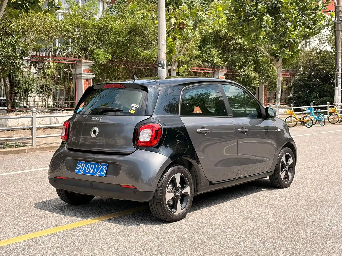 smart forfour 2018 2018 1.0L 52kW Passion Edition