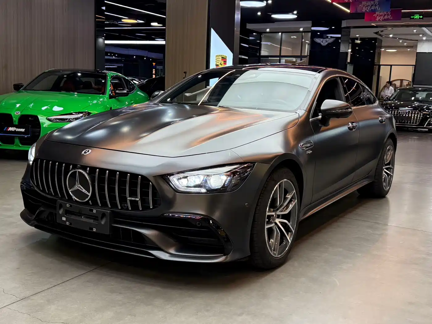 MERCEDES-BENZ AMG GT