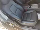 Photo 25 - Tesla Model Y