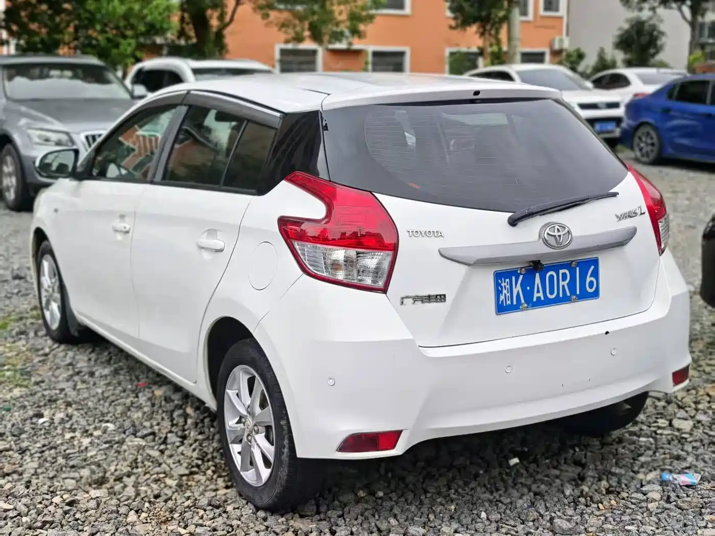 Toyota YARiS L Zhi Xuan 2014 2014 1.5G Automatic Dynamic Edition