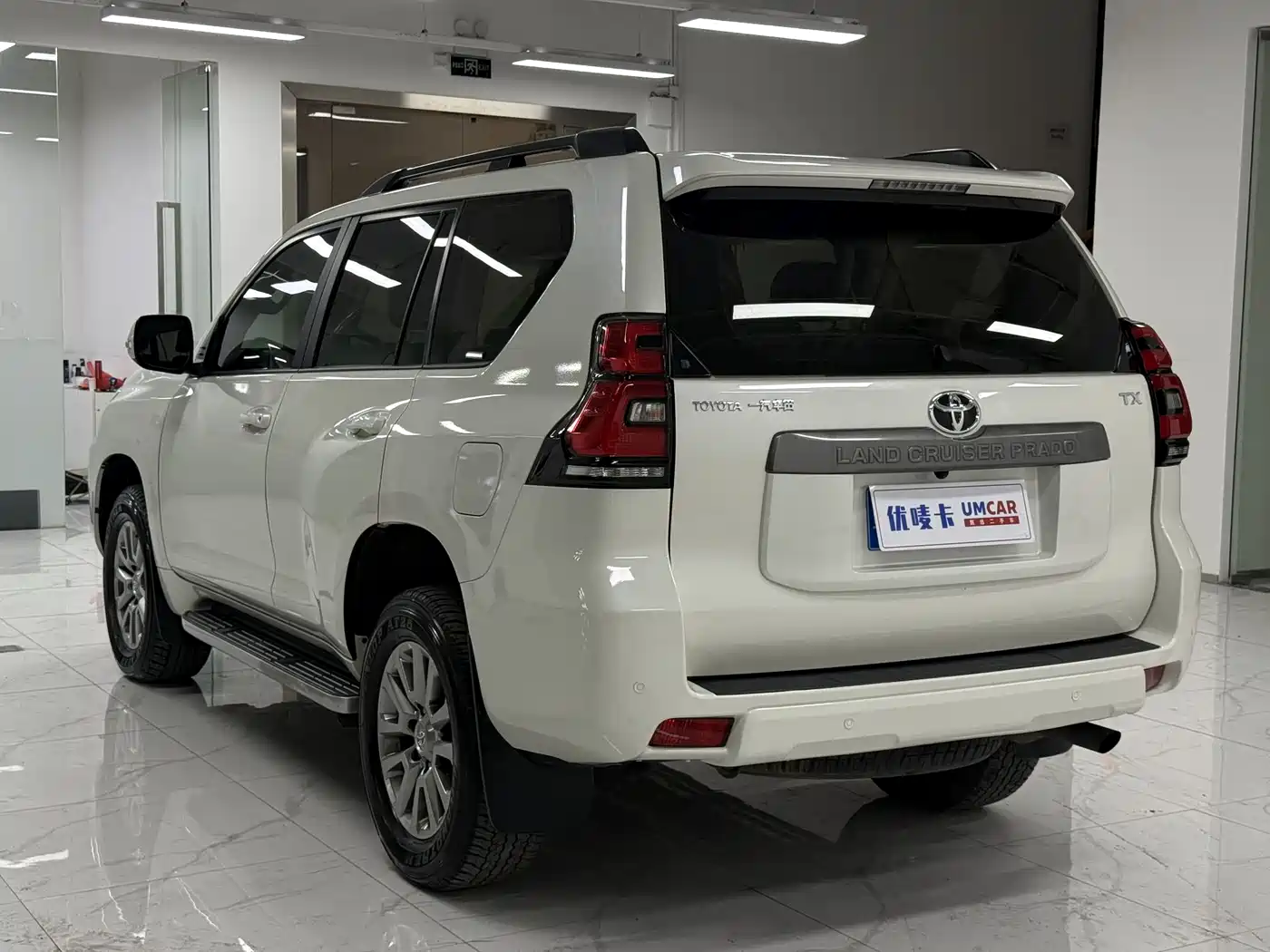 Toyota Prado 2018 3.5L Auto TX фото 4