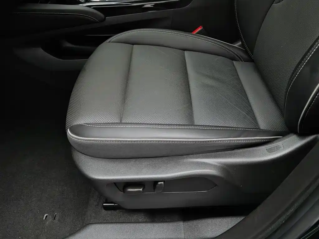 Buick Envision, миниатюра 20