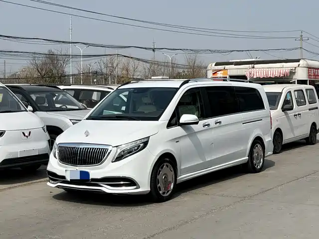 MERCEDES-BENZ V CLASS
