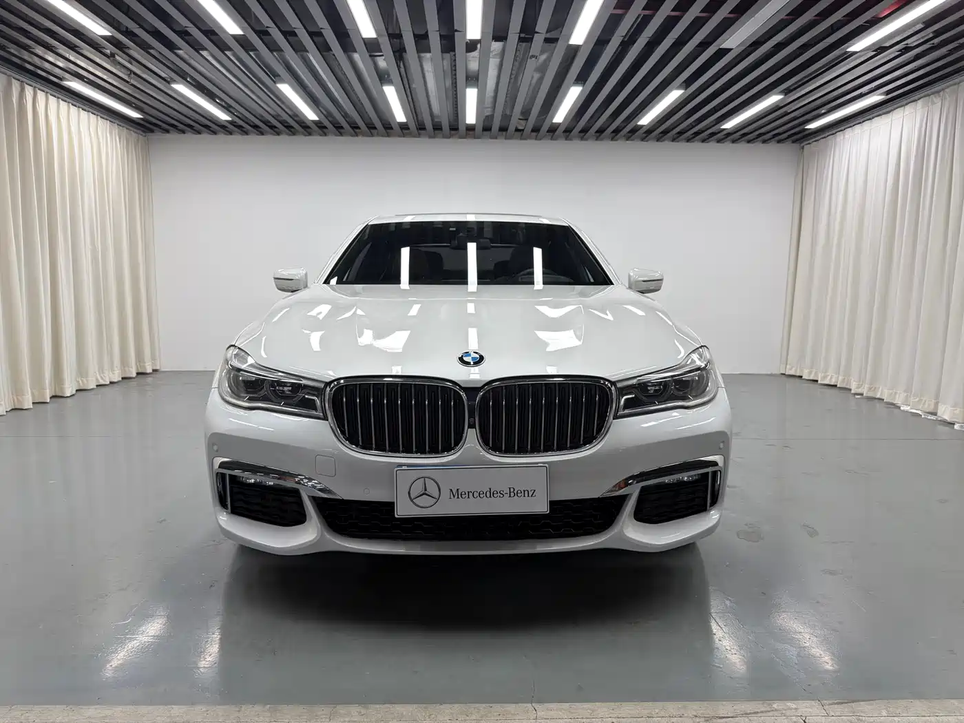 BMW 7 Series 2018 730Li Premium Type M Sport Package фото 2