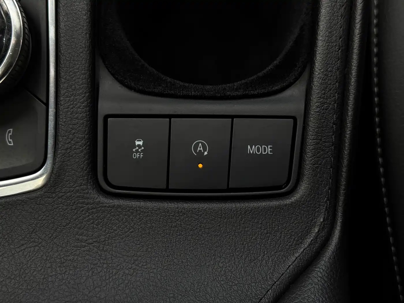 Cadillac XT4 2018 28T FWD Leading Edition фото 14
