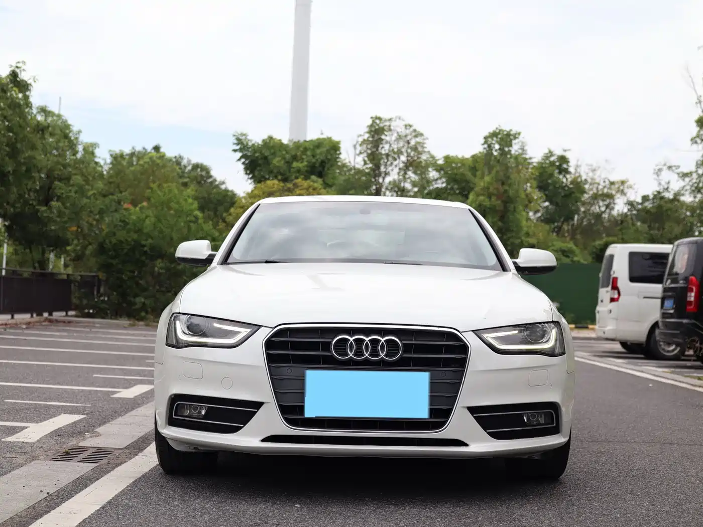 Фото 3 - Audi A4L