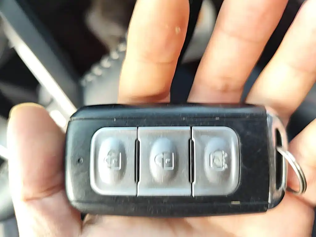 Dongfeng Fengguang Fengon 500 2021 2021 1.5L CVT Premium