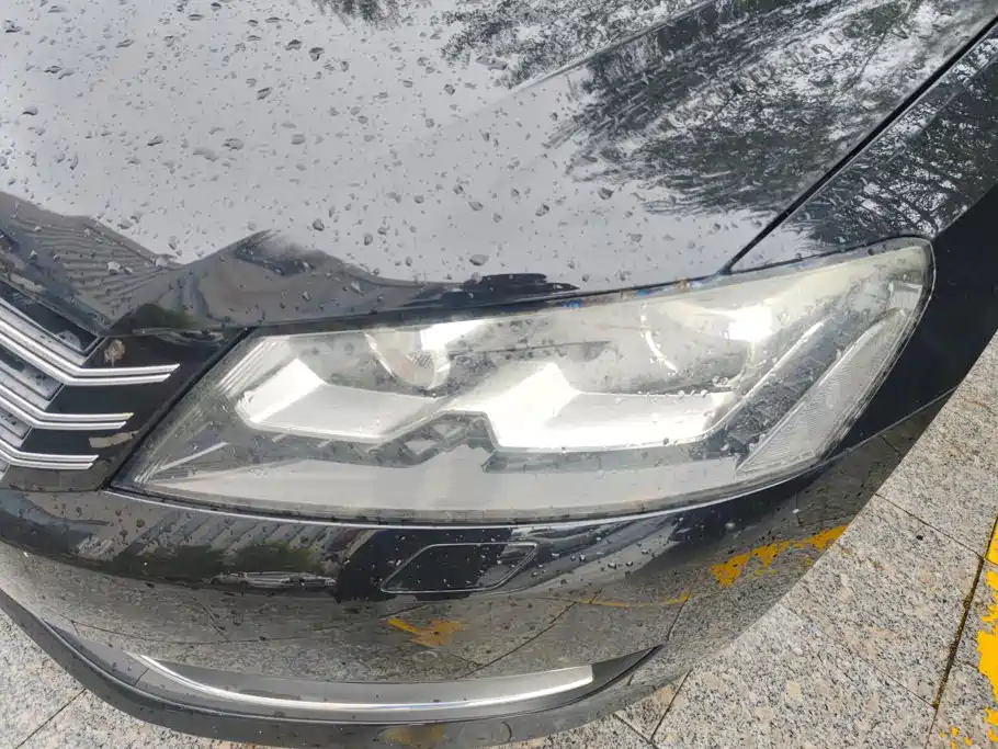 Photo 5 - Volkswagen Passat