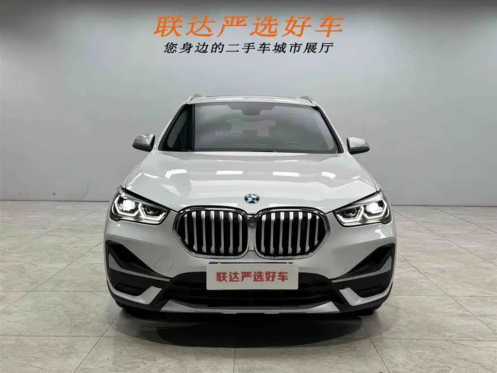 BMW X1 2022 sDrive20Li Fashion фото 21