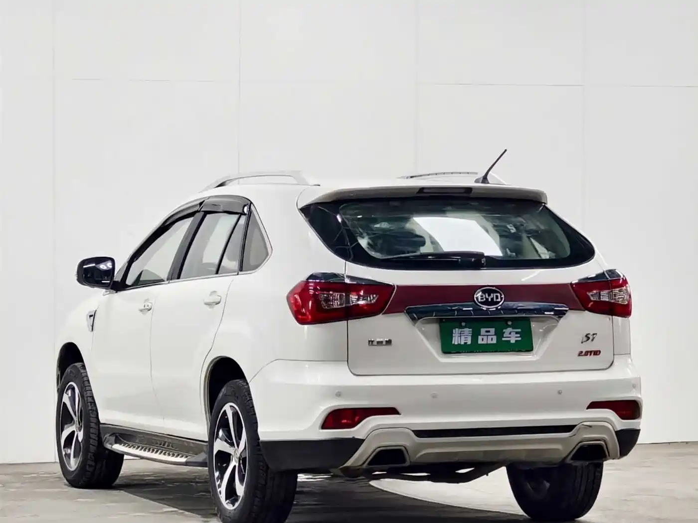 BYD S7 2015 2015 2.0T Automatic Premium