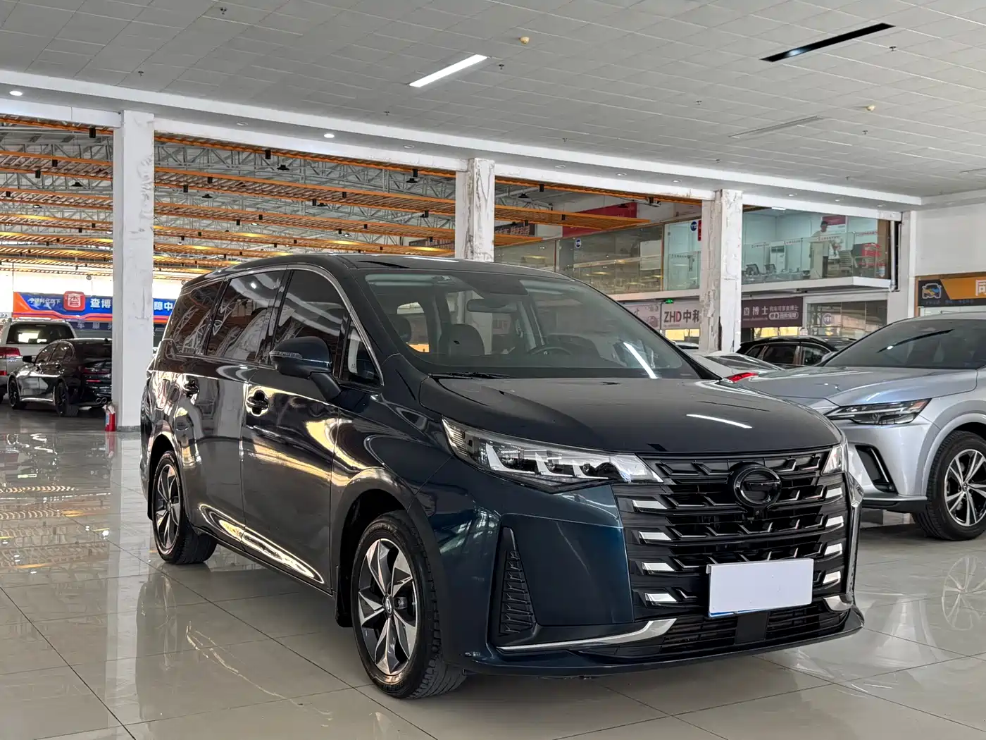GAC Trumpchi Trumpchi M6 2021 PRO 270T Automatic Premium Edition фото 3