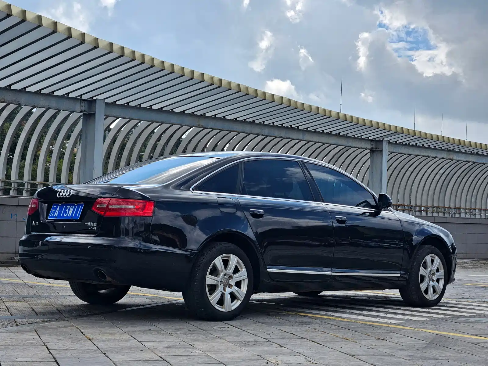 Photo 20 - Audi A6L
