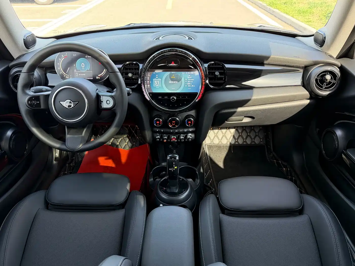 MINI MINI 2024 2023 1.5T COOPER Artist