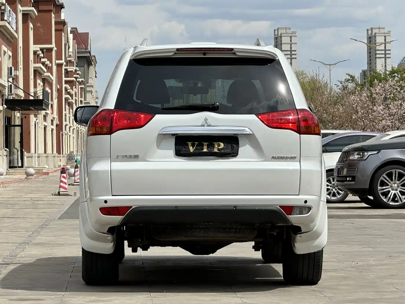 Mitsubishi Pajero Sport 2013 3.0L Automatic 4WD Flagship фото 7