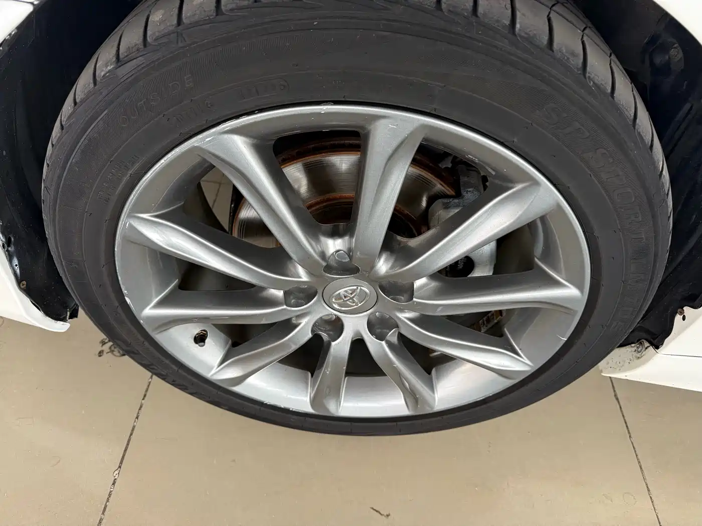 Toyota Reiz 2013 2.5V Premium Edition фото 15