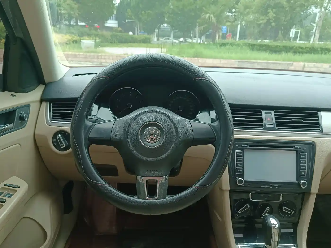 Volkswagen Bora 2013 2013 1.6L Automatic Comfort Model