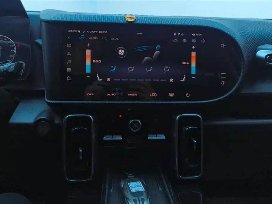 Haval Big Dog 2021 2.0T DCT 2WD Chinese Hound Edition фото 13