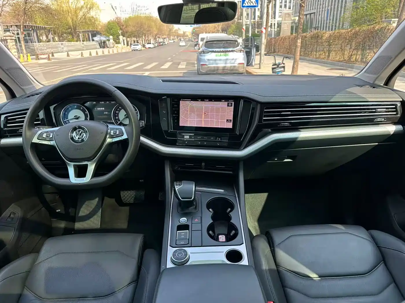Volkswagen Touareg 2019 2.0TSI Pilot Edition China VI фото 14