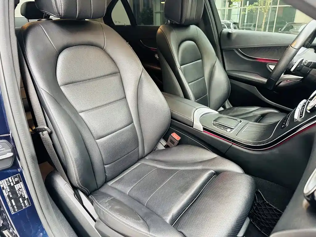 Фото 7 - Mercedes-Benz C-Class
