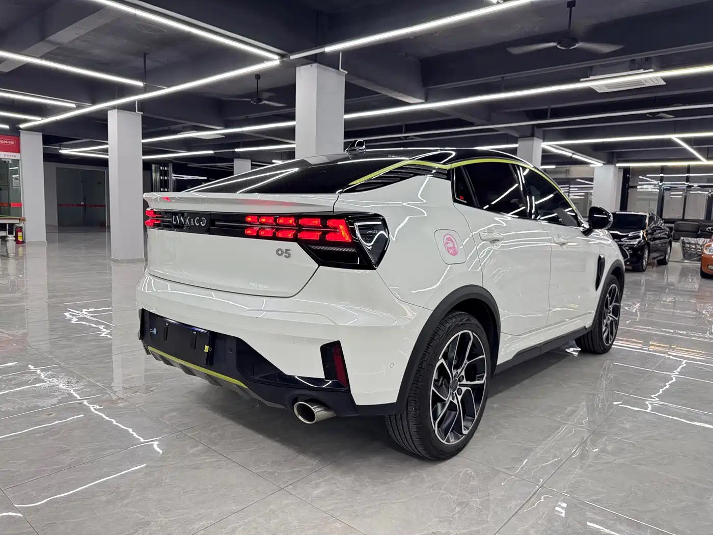 Lynk & Co 05 2020 2.0TD 2WD Shine Halo фото 3