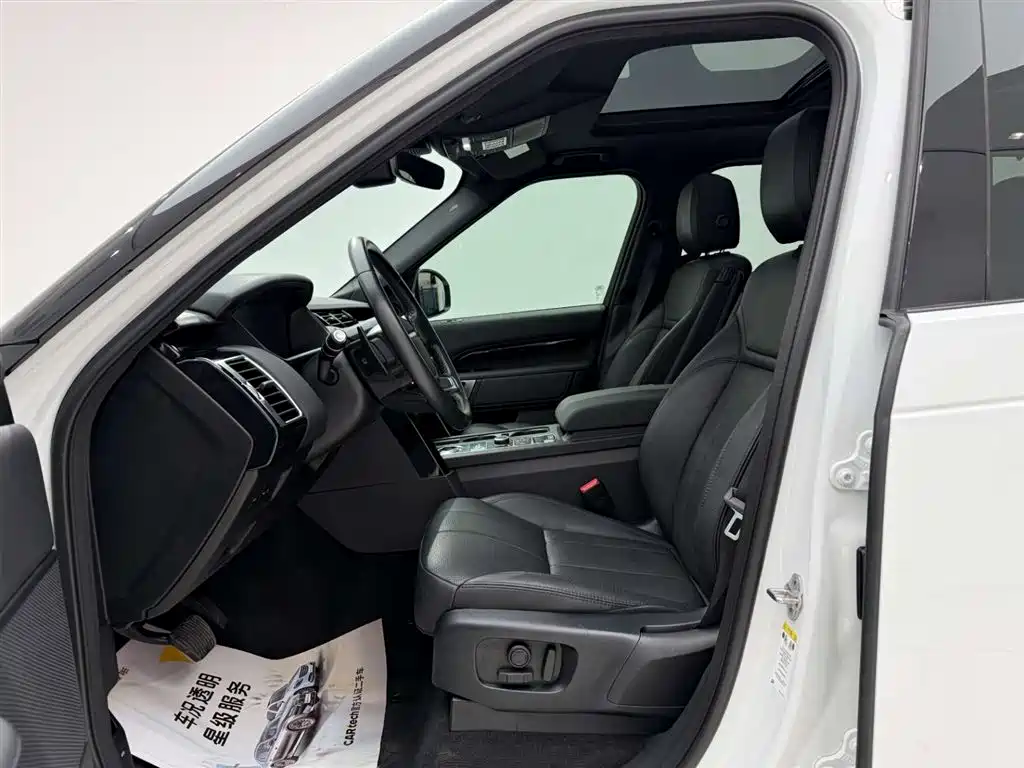 Land Rover Discovery 2020 3.0 SC V6 SE фото 15