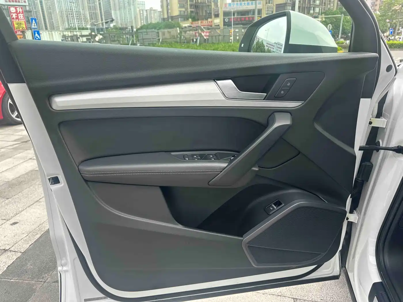 Audi Q5L 2018 2018 40 TFSI Prestige Fashion (China V)