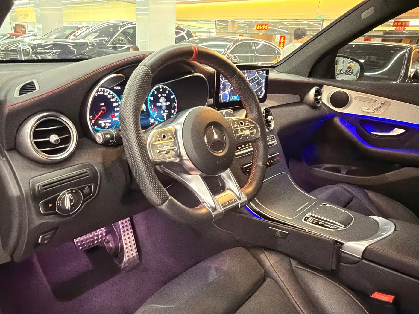 MERCEDES-BENZ GLC AMG