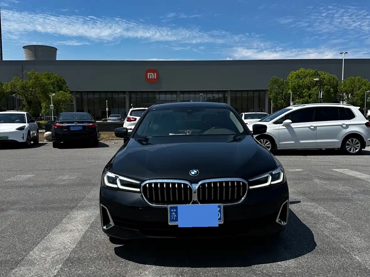 BMW 5-SERIES